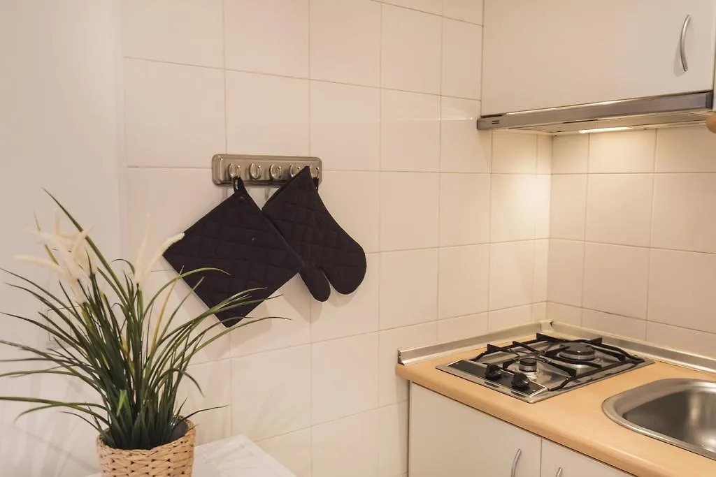 Lovelystay - Charming Marques Flat Lisboa