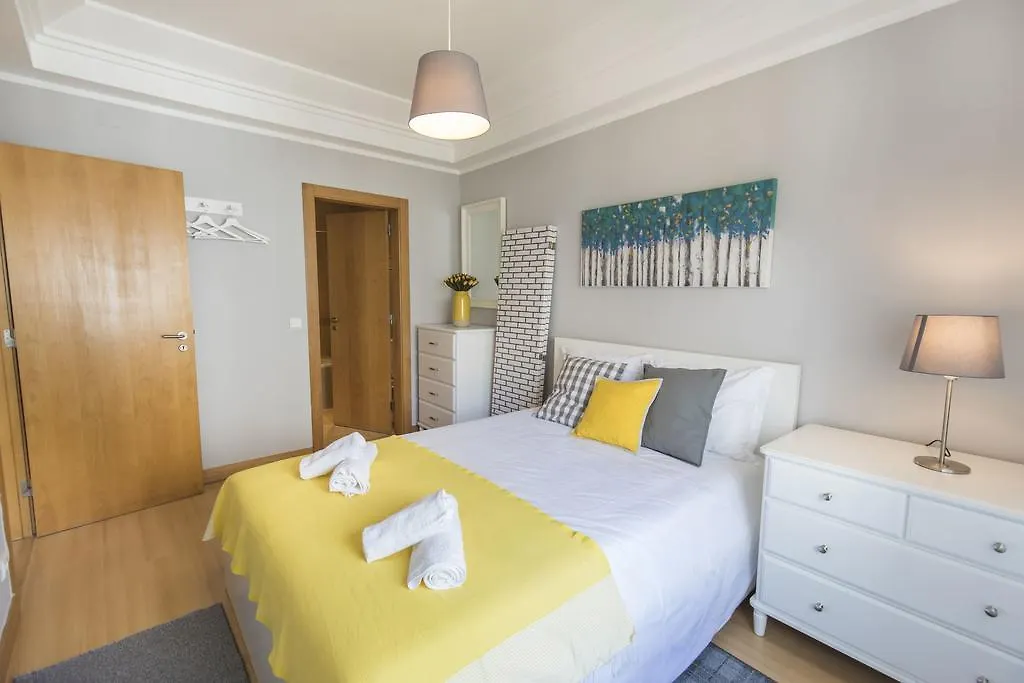 Lovelystay - Charming Marques Flat Lisboa 0*,