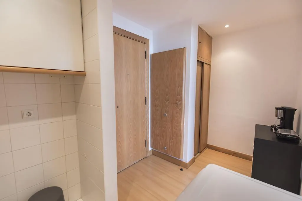 Lovelystay - Charming Marques Flat Lisbona 0*,